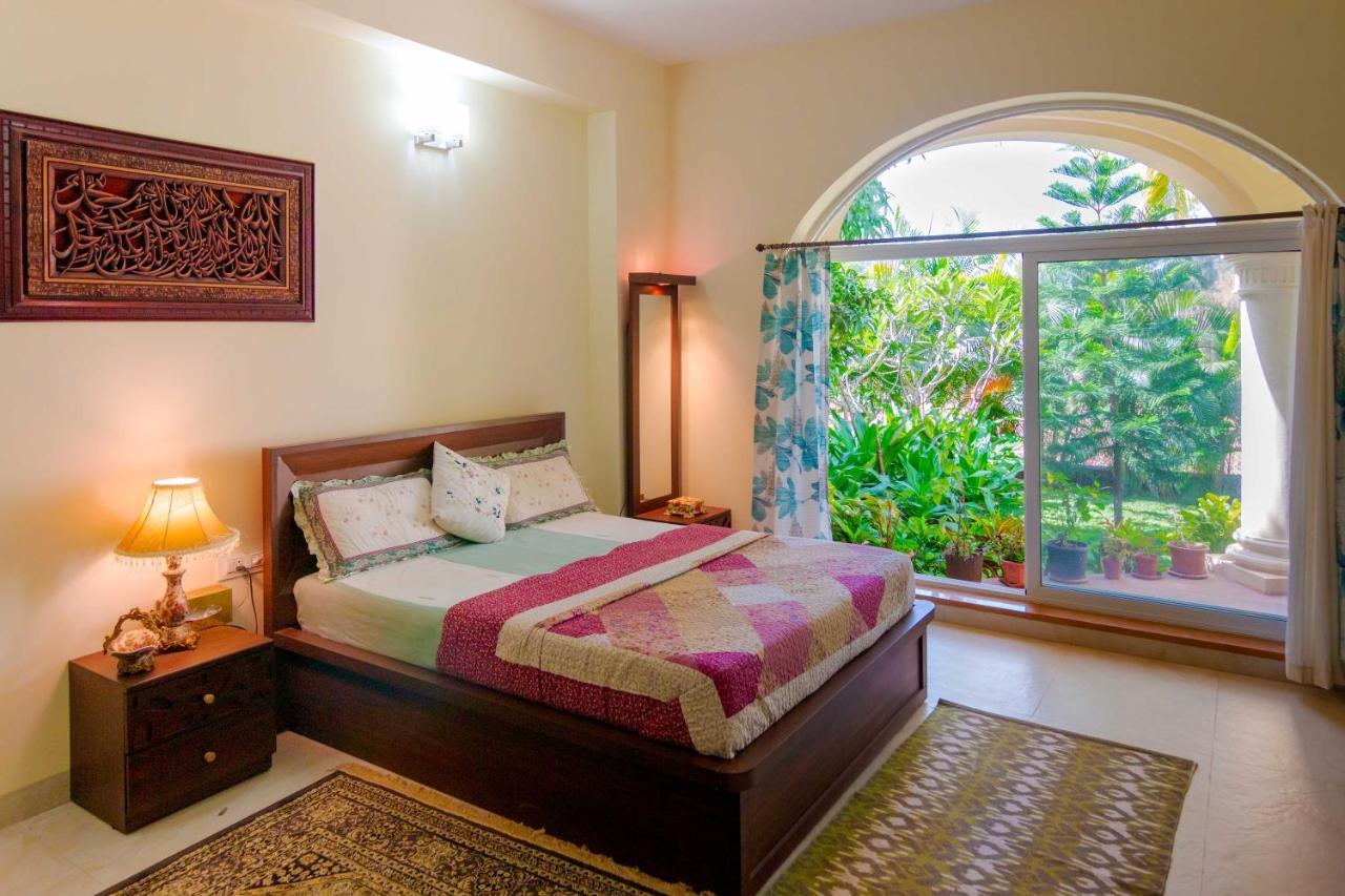 Saffronstays La Casa Maestro, Kashid - Spanish-Style Luxury Villa Near Kashid Beach Exterior photo